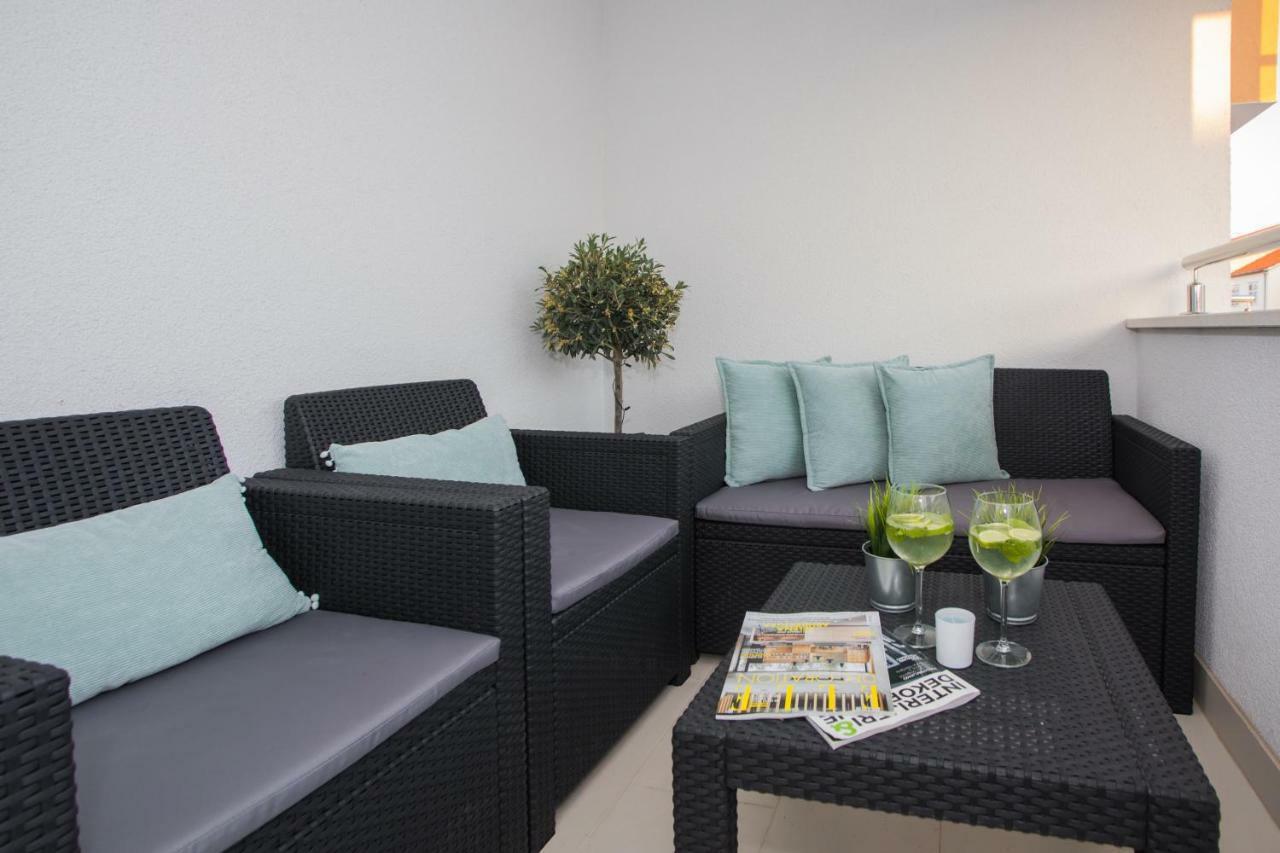 פרימוסטן Apartment Luni מראה חיצוני תמונה