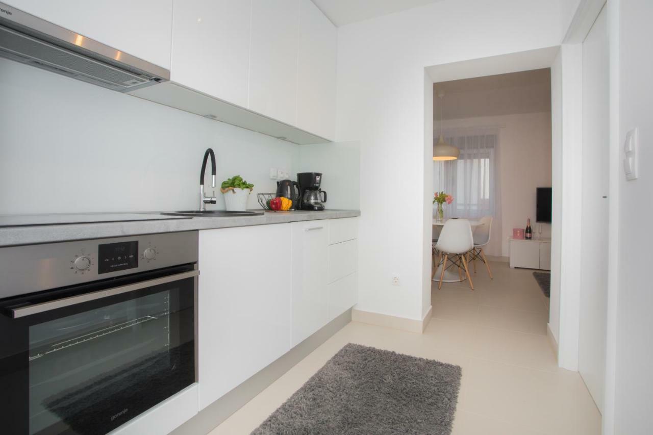 פרימוסטן Apartment Luni מראה חיצוני תמונה